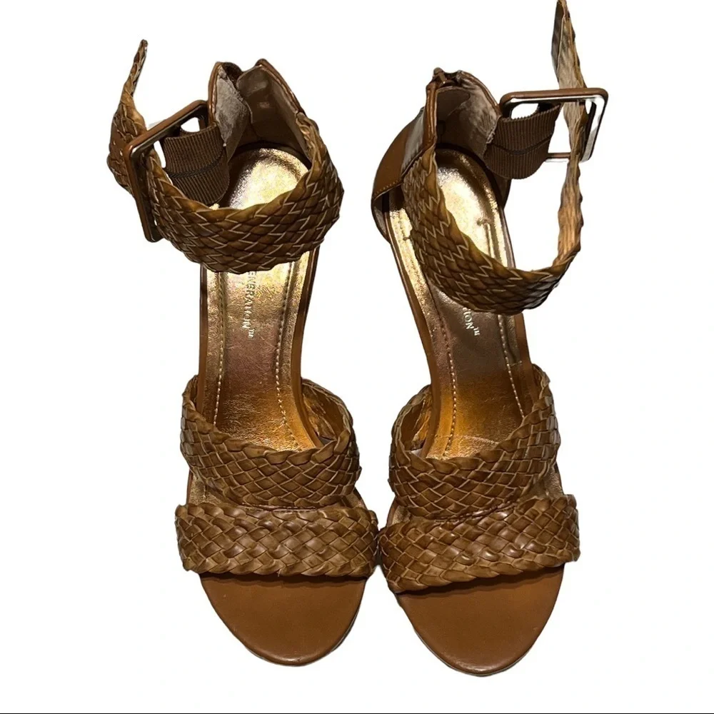 BCBGeneration Candiss Roll Weave Vachetta Open-toe 5”Wedge Platform Sandal 7B